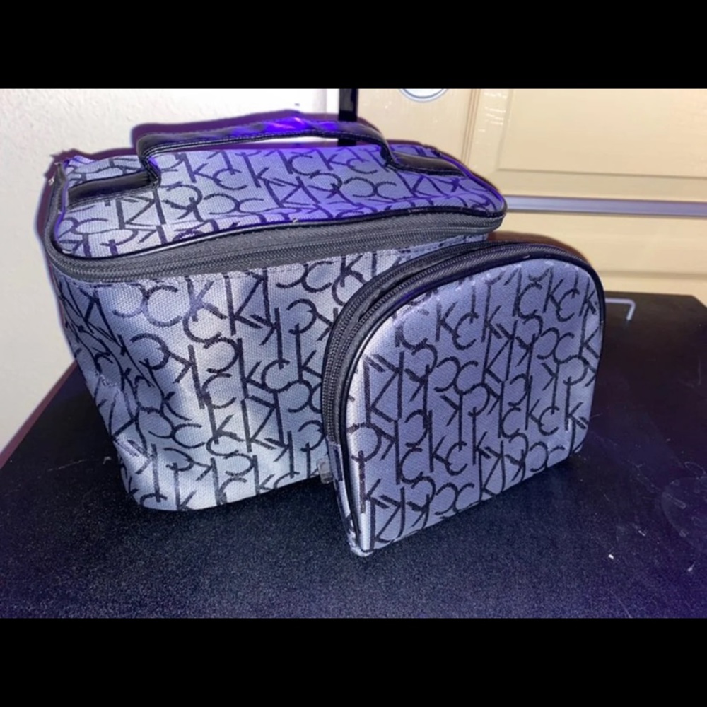 Calvin Klein cosmetics bag set